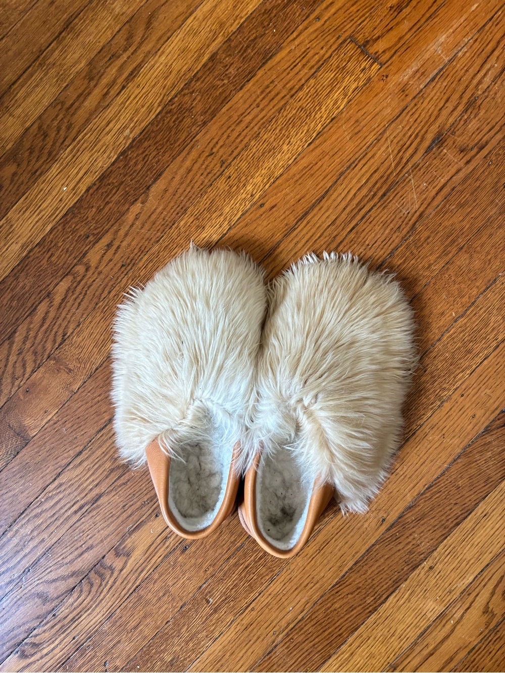 Alpaca Baboosha Paris 🦙 Fur Slip-On Women's Slippers -